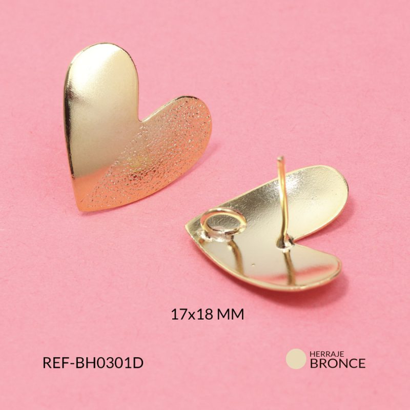Herraje Bronce para arete corazón mitad liso mitad martillado 17x18mm / x par / Ref-BH0301D / Ref-BH0301D