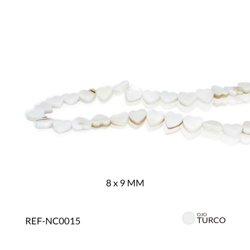 Nacar Corazon 8 x 9 mm color blanco hueso / x sarta / Ref-NC0015