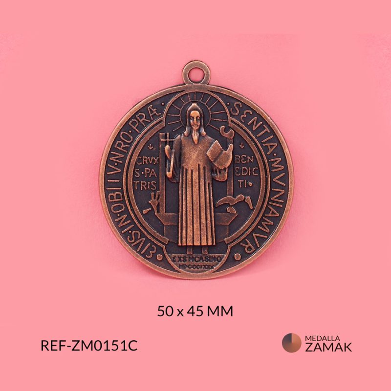 Medalla zamak San Benito color bronce 50x45mm / x unidad / Ref-ZM0151C / Ref-ZM0151C