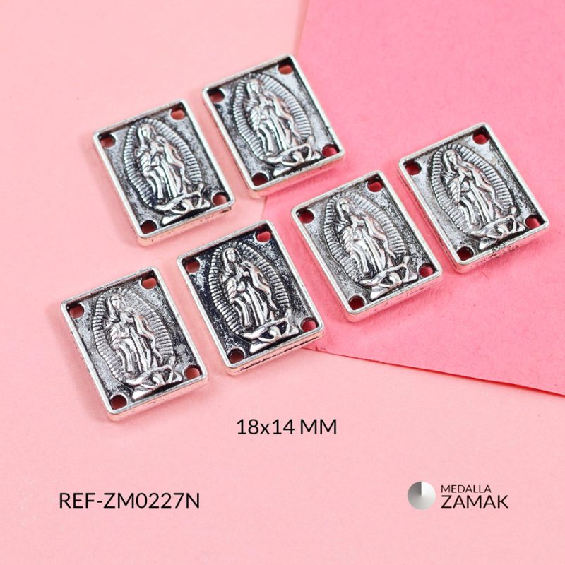Medalla zamak rectángulo Virgen de Guadalupe 18x14mm / paquete x 6 unidades / Ref-ZM0227N / Ref-ZM0227N